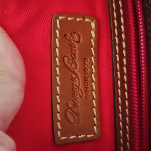 Dooney & Bourke NWT  Crossbody Bag - Picture 6 of 7